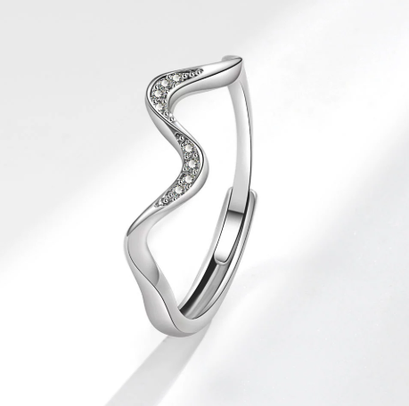 Adjustable Water Wave Ring