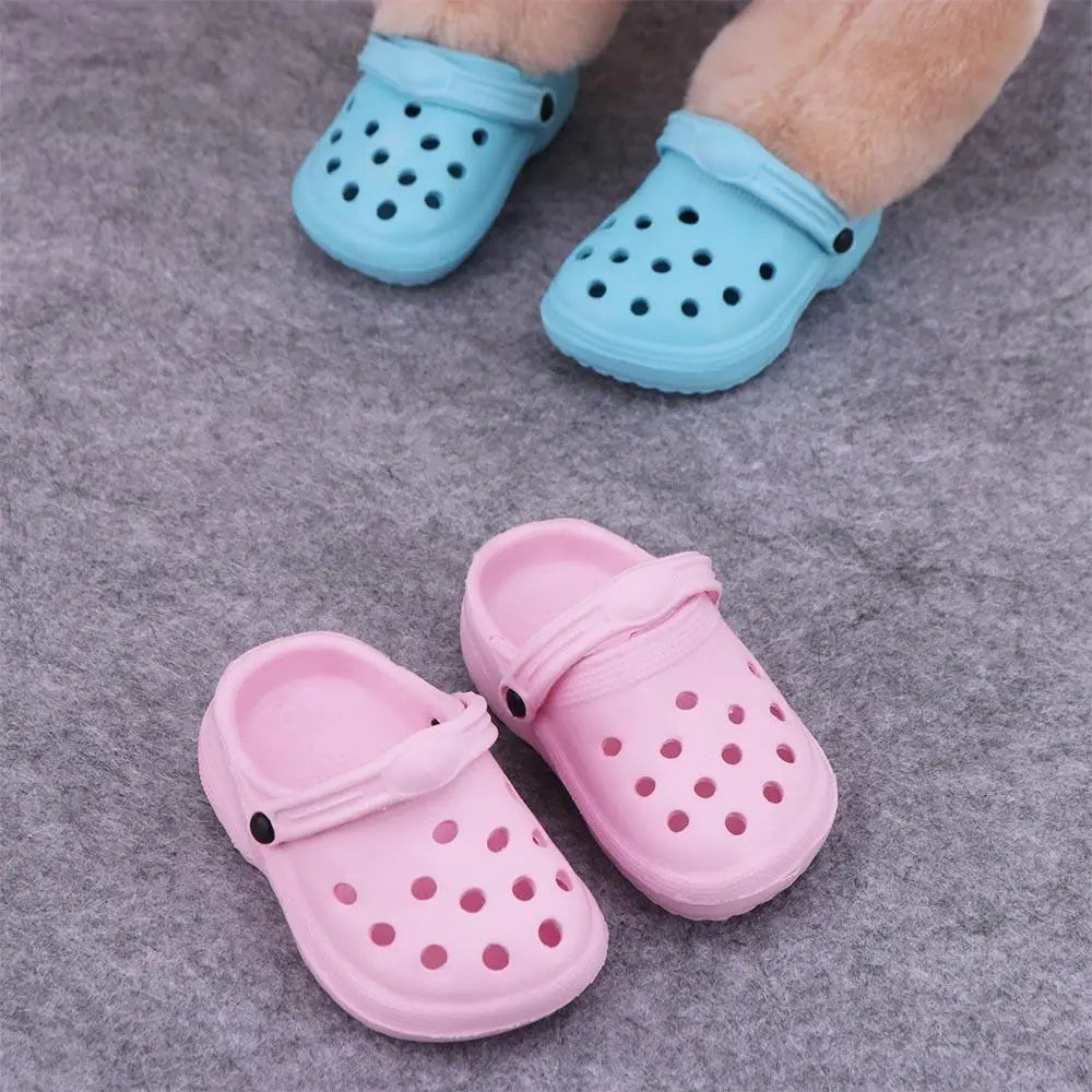 1 Pair Pet Beach Shoes Non-slip Pet Sandals Soft-soled Comfortable Dog Hole Shoe Breathable EVA Dog Rain Boots for Cats