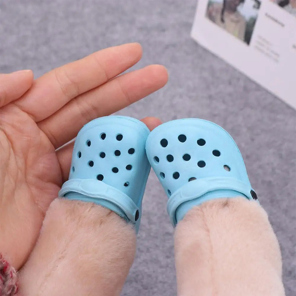 1 Pair Pet Beach Shoes Non-slip Pet Sandals Soft-soled Comfortable Dog Hole Shoe Breathable EVA Dog Rain Boots for Cats