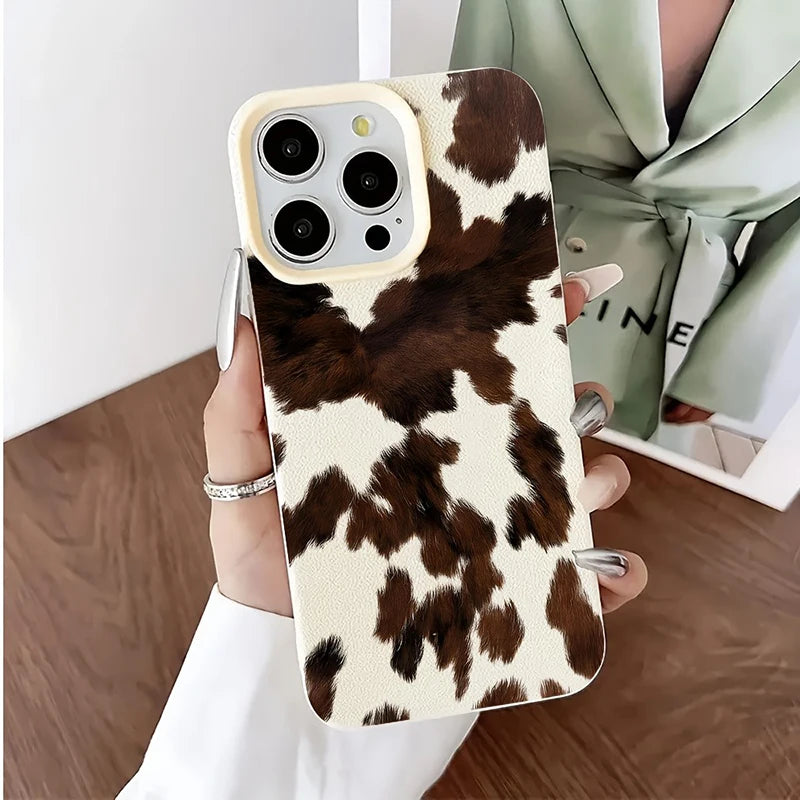 Trendy Cow Print Phone Case for iPhone 16 17 15 14 13 12 11 Pro Max, Vintage Animal Pattern Back Cover, Stylish & Unique Gift