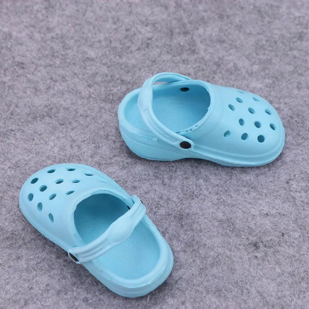 1 Pair Pet Beach Shoes Non-slip Pet Sandals Soft-soled Comfortable Dog Hole Shoe Breathable EVA Dog Rain Boots for Cats