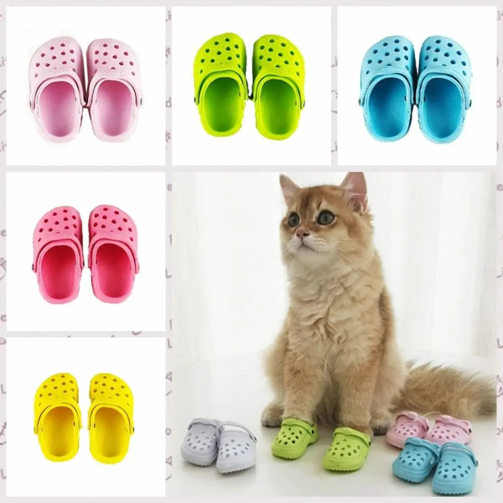 1 Pair Pet Beach Shoes Non-slip Pet Sandals Soft-soled Comfortable Dog Hole Shoe Breathable EVA Dog Rain Boots for Cats