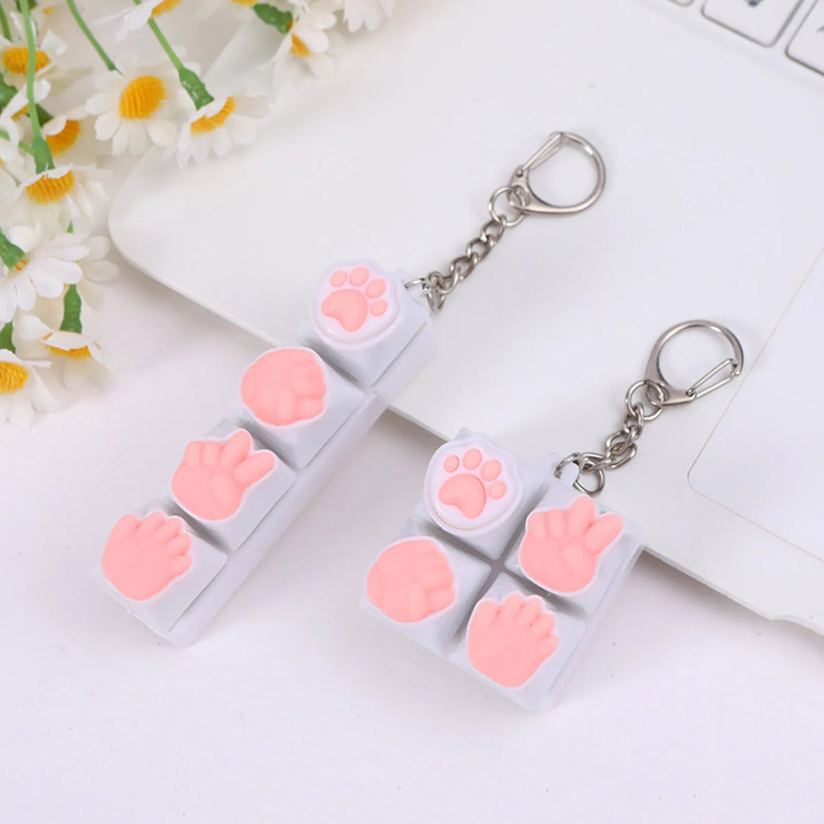 Silicone Cat Paw Keychain Stress Relief Toy for Keyboard Lovers Portable Fidget Keyring Gifts Press Button Anxiety Relief
